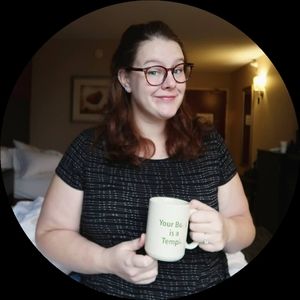 Meet your Posher, Becca